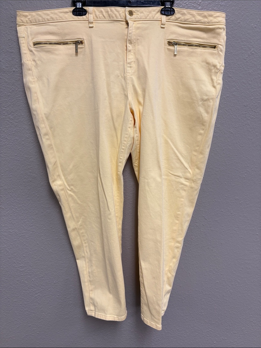 Michael Kors Pale Yellow Skinny Ankle Pants